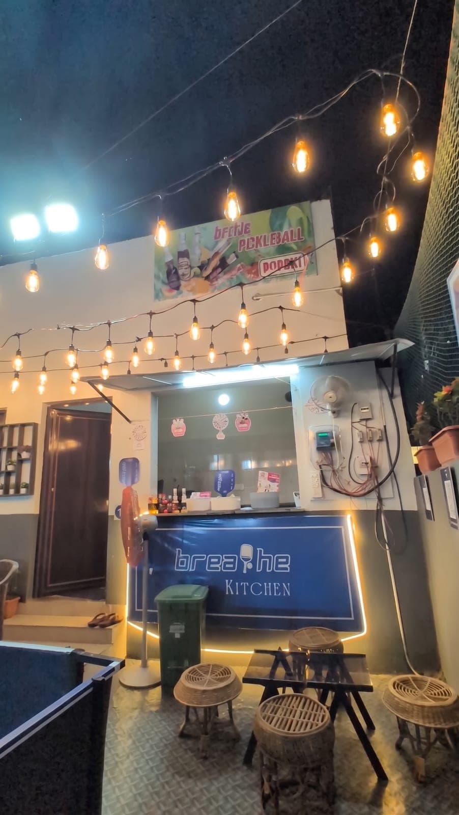 The courtside Breathe Kitchen cafe counter